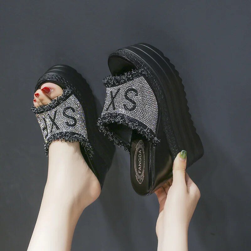 여름 라인 석 웨지 힐 여성 슬리퍼 플랫폼 들여다 발가락 높이 증가 슬라이드 2021 섹시한 숙녀 신발 Zapatos 드 Mujer