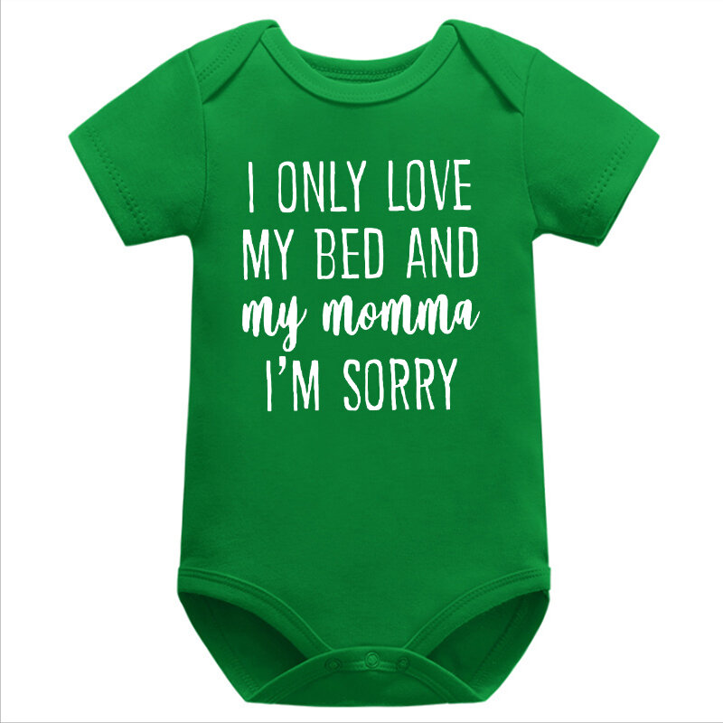 Eu só amo a minha cama e minha mãe eu sou desculpe bebê onesie dia das mães presente do chá de fraldas primeiro dia das mães roupas infantis
