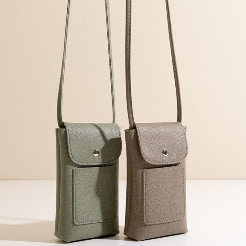 女性用の調整可能なショルダーストラップ付きの小さなソフトレザーバッグ,電話用の小さなメッセンジャーバッグ,ピュアカラー,新しいファッション2024