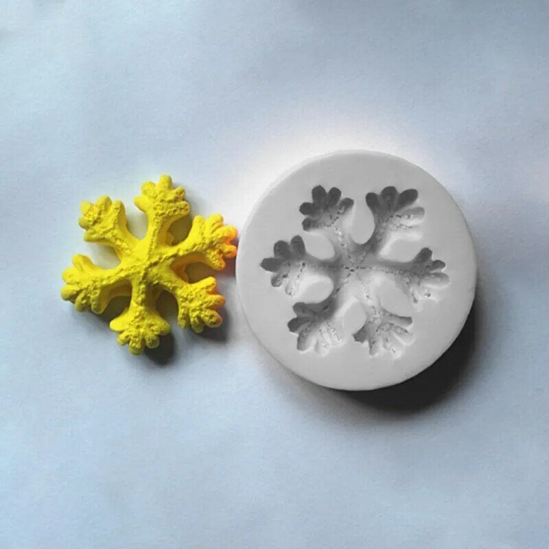 Bożonarodzeniowa silikonowa forma z płatkami śniegu do świec i mydła do aromaterapii