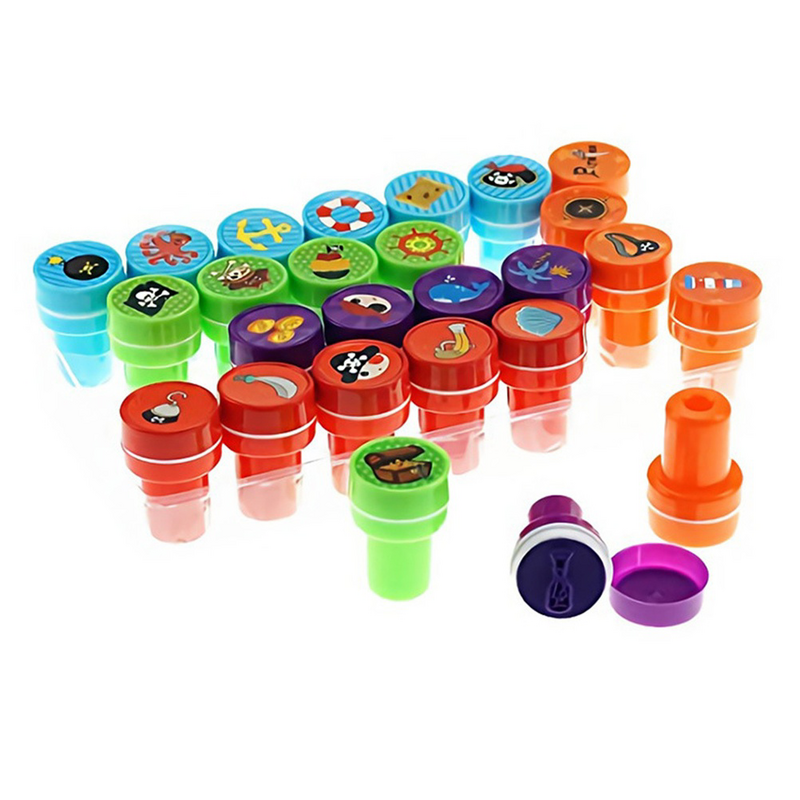26 Pcs Pirate Pattern Seal Stamper Set Cartoon Pattern Plastic Toys for Kid Crafts Paper Drawing Play Party Favor