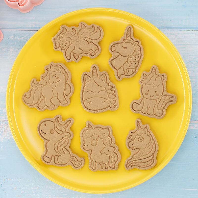 8 pz/set tagliabiscotti a forma di unicorno in plastica 3D cartone animato stampo per biscotti stampo per biscotti stampo da cucina strumento da forno per pasticceria
