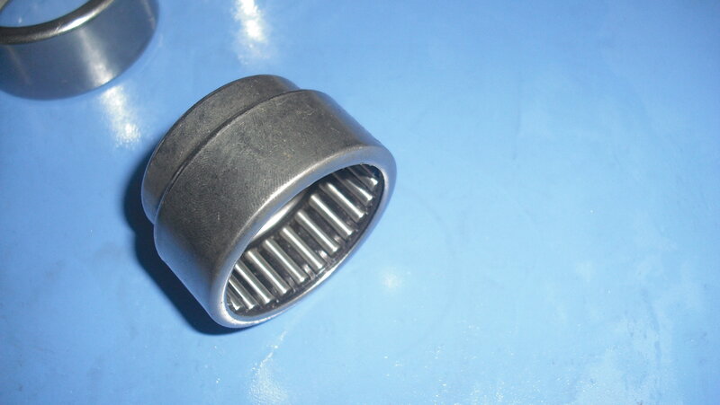 1 PC DB73167 Transfer Case Cupped Needle Bearing