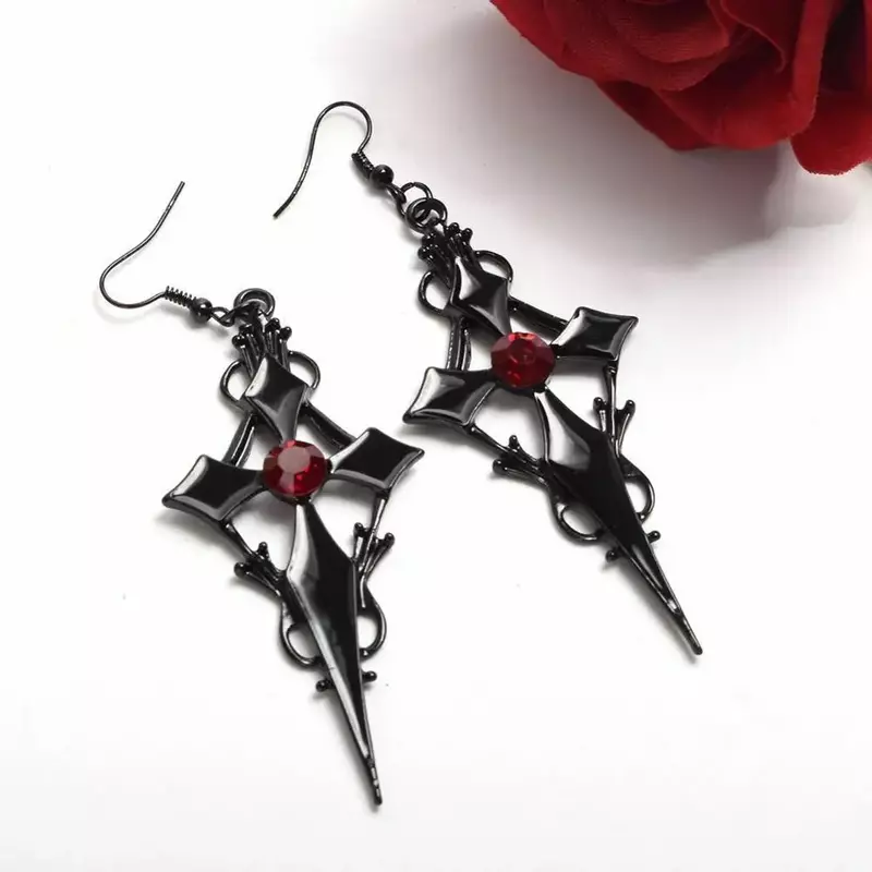 Kobiety gotyckie kolczyki w stylu Punk krzyż wzór metalowy czerwony stras ucha wisiorek darmowa wysyłka