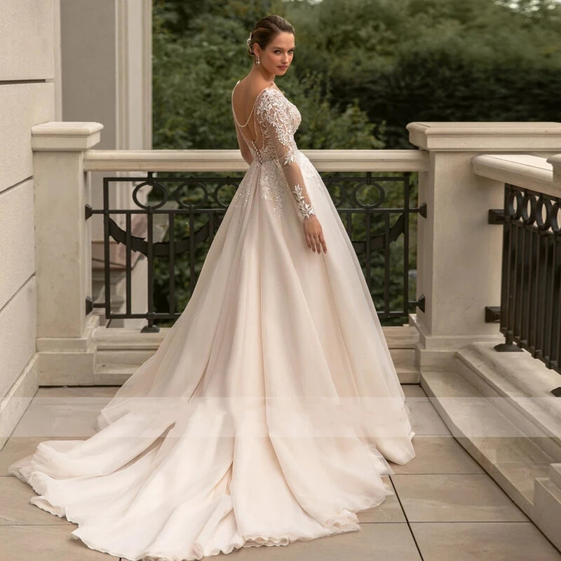 Perfekte exquisite Hochzeits kleid tiefe V-Ausschnitt Illusion zurück Perlen Knopf Tüll Spitze Applikationen für formelle Party Brautkleider