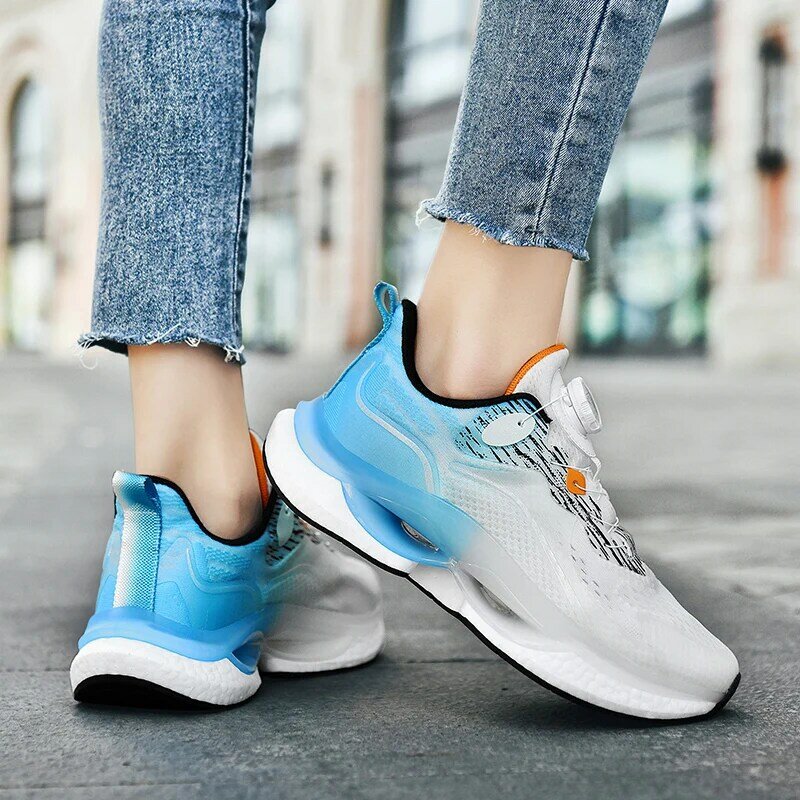 Scarpe Casual da corsa da uomo cuscino moda sport all'aria aperta Sneakers da Jogging Design classico Plus Size 39-46 coppia scarpe da donna