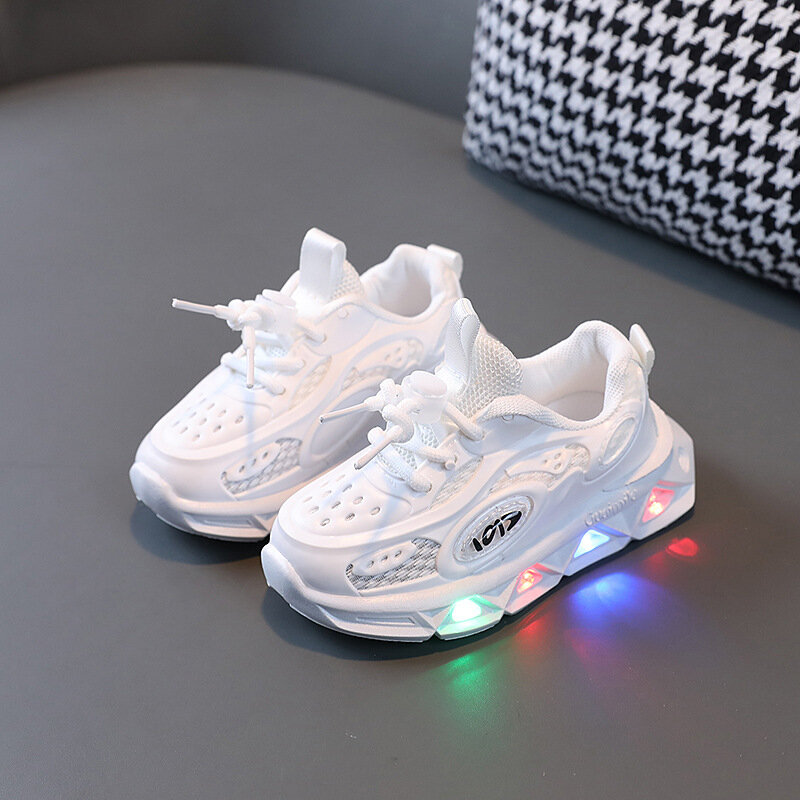 Sneaker lampu LED anak laki-laki dan perempuan, sepatu sneaker olahraga balita Klasik Tenis bersinar penjualan laris