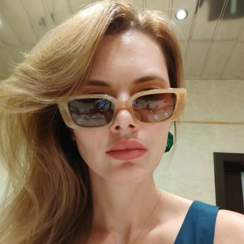 Kacamata Hitam Bingkai Persegi Panjang Retro untuk Wanita 2021 Kacamata Hitam V Mewah Kacamata Hitam Jelly Fashion Pria dengan Engsel Logam UV400