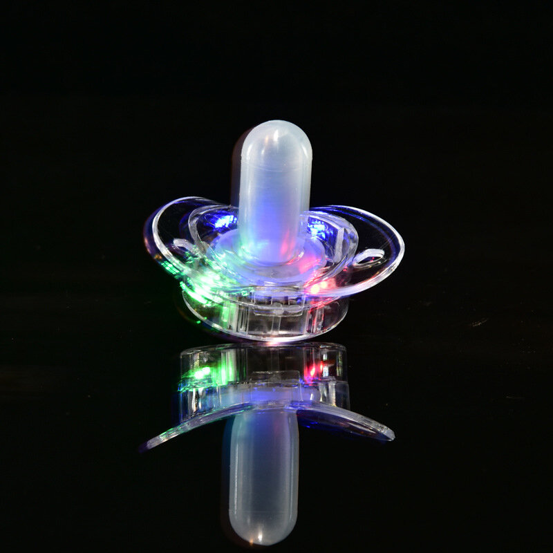 Kreativität Nachtlicht führte Schnuller Party Rave Soft Light Up Spielzeug Spielzeug blinkt LED glühende Pfeife Halskette Nippel