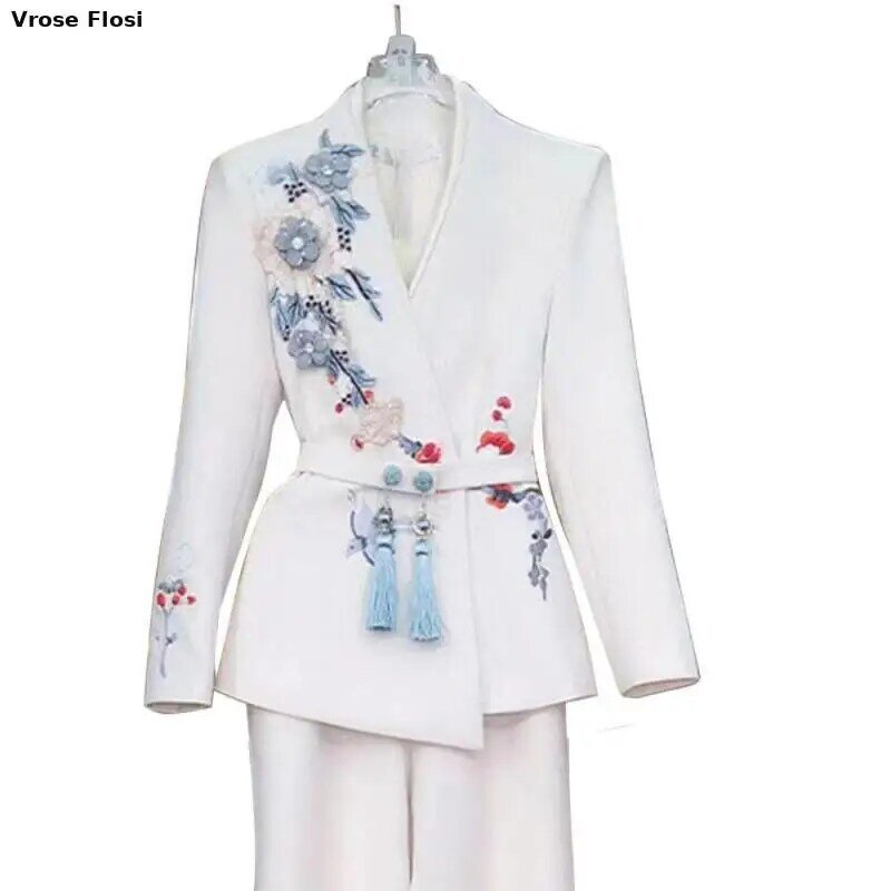 Nuovo Blazer bianco stile cinese 2024 per le donne Design solido medio lungo cappotto ufficio femminile soprabito primavera autunno Blazer signore