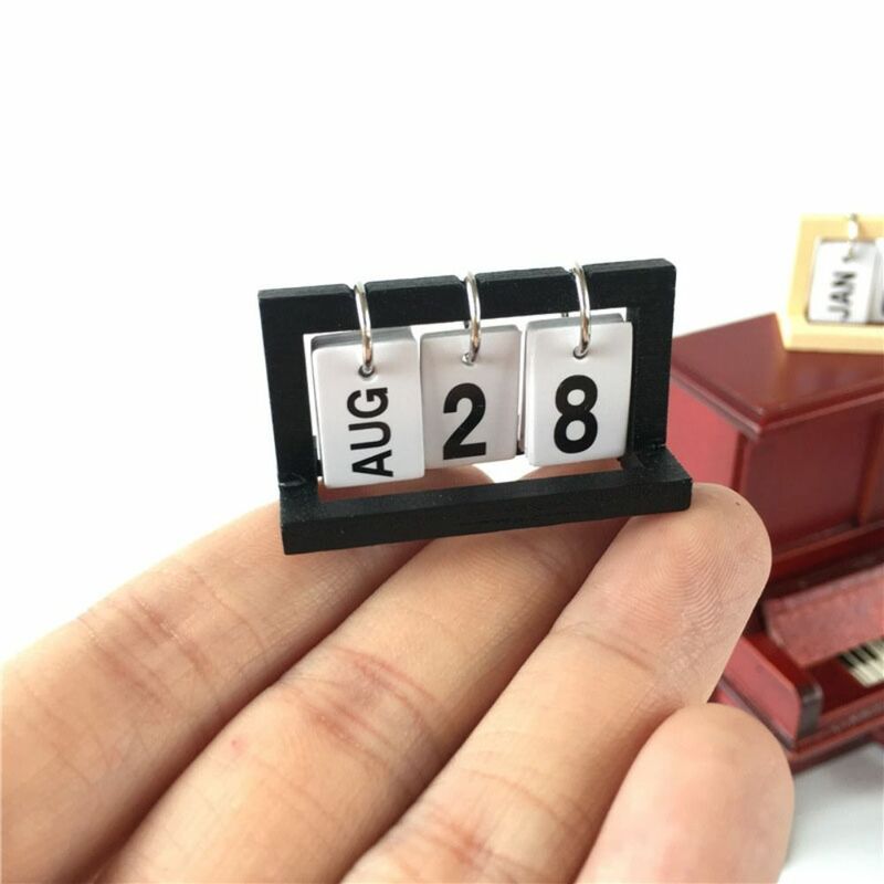 Mini Calendario de simulación, modelo de sala de estar, decoración de escritorio de oficina pequeña, muñecas creativas de escritorio de madera