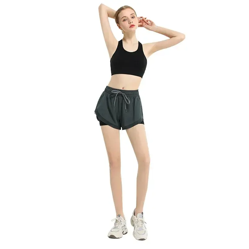 Atmungsaktive, schnell trocknende Shorts, sommer belichtung sichere Dreipunkt-Yoga-Shorts für Frauen, elastische, hüft hebende Fitness hose