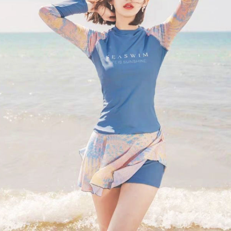 2023 Summer Fashion Sunscreen Women's Swimsuit New Casual Age Reducing, Covering the Belly, Showing Slim Sports Style Swimsuit