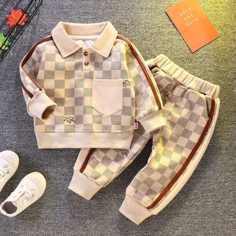 Jesienny garnitur dla chłopców obcokrajowiec 2023 nowy twarzowy dziecięcy sweter spodnie 2-częściowy zestaw odzież niemowlęca 9M 12M 2T 4T 5T 6T