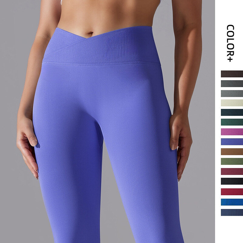 Pantalones de yoga de punto sin costuras para mujer, pantalones cortos deportivos transpirables de cintura inclinada de color sólido para correr y fitness, nuevos