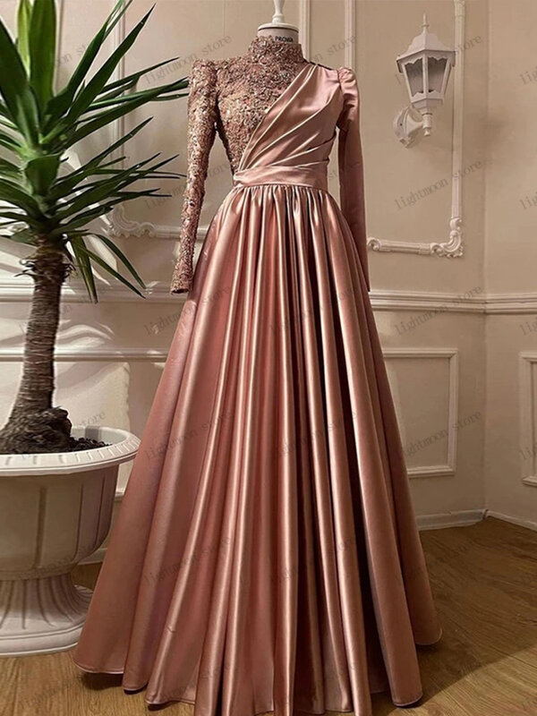 Brokatowe suknie wieczorowe o linii a skromne sukienka na studniówkę na szyję pełne rękawy koronkowe aplikacje do podłogi 2024 Vestidos De Gala