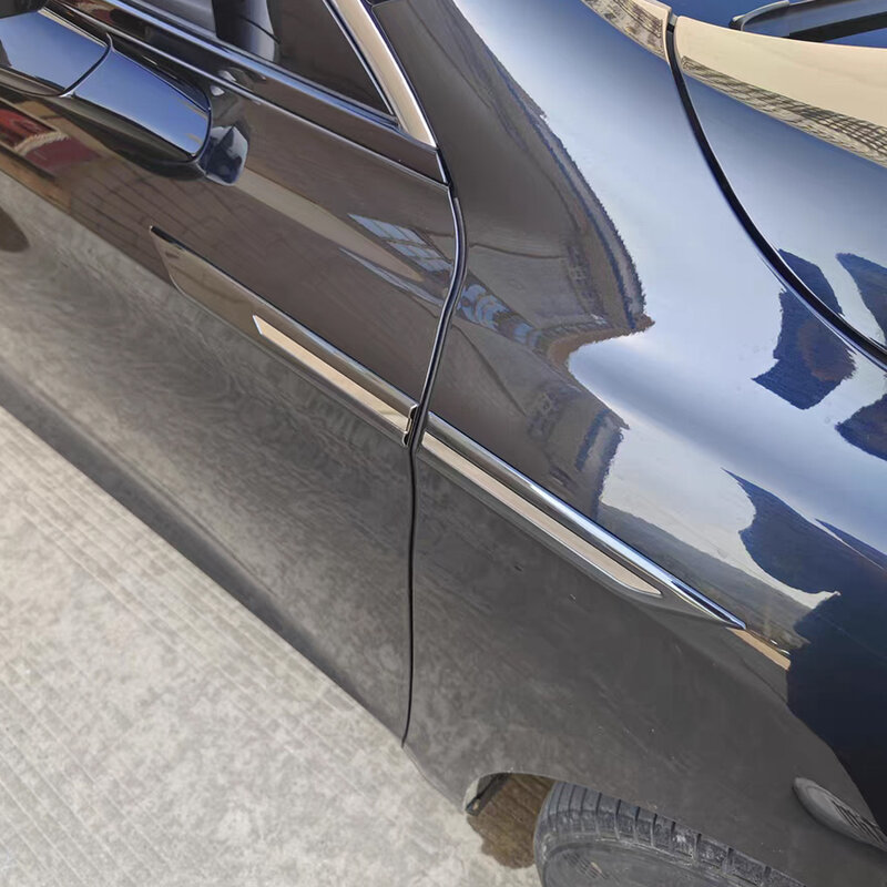 Universal mobil SUV tubuh sisi pintu depan Fender Trim Dagger lambang stiker penutup lencana Strip Stripe Decal dekorasi Hitam Perak