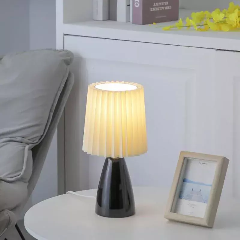 Milk Shake-Lámpara de noche para dormitorio, lámpara de mesa E27, LED Ins, iluminación de ambiente interior, luz decorativa