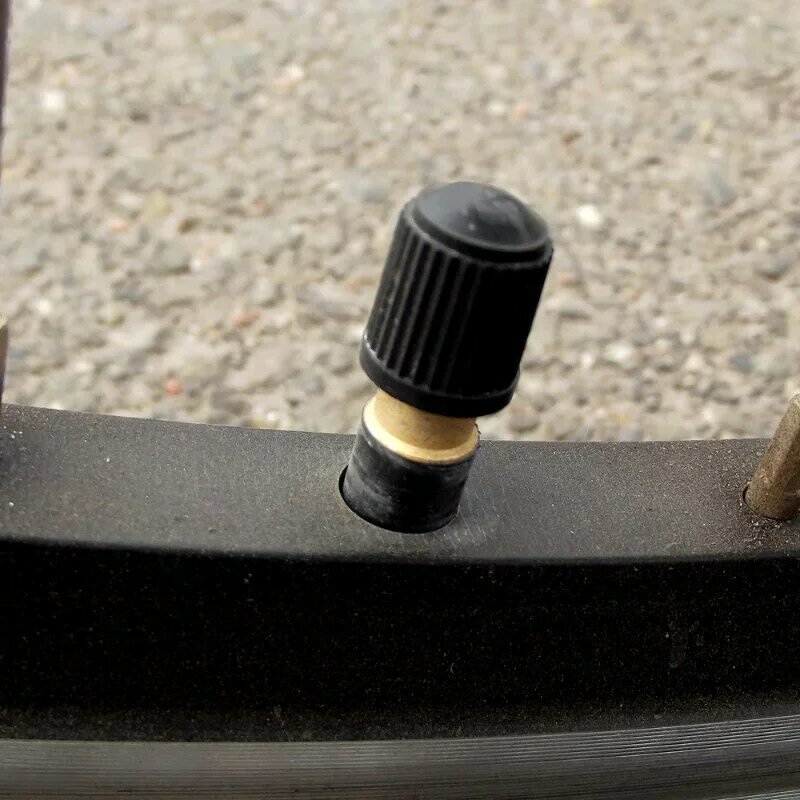 Vástagos de válvula de neumático de rueda de coche sin cámara, cubierta de vástago de válvula de neumático de goma tipo Snap in, accesorios de coche de alta calidad, negro, TR414