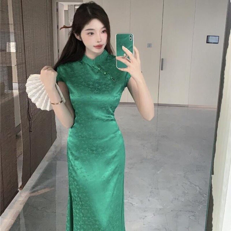 New Chinese Retro Silky Satin High Sense Cheongsam Slim Waist  Hip Slim Dress with Long Skirt  Cheongsam Sexy  Chinese Dress