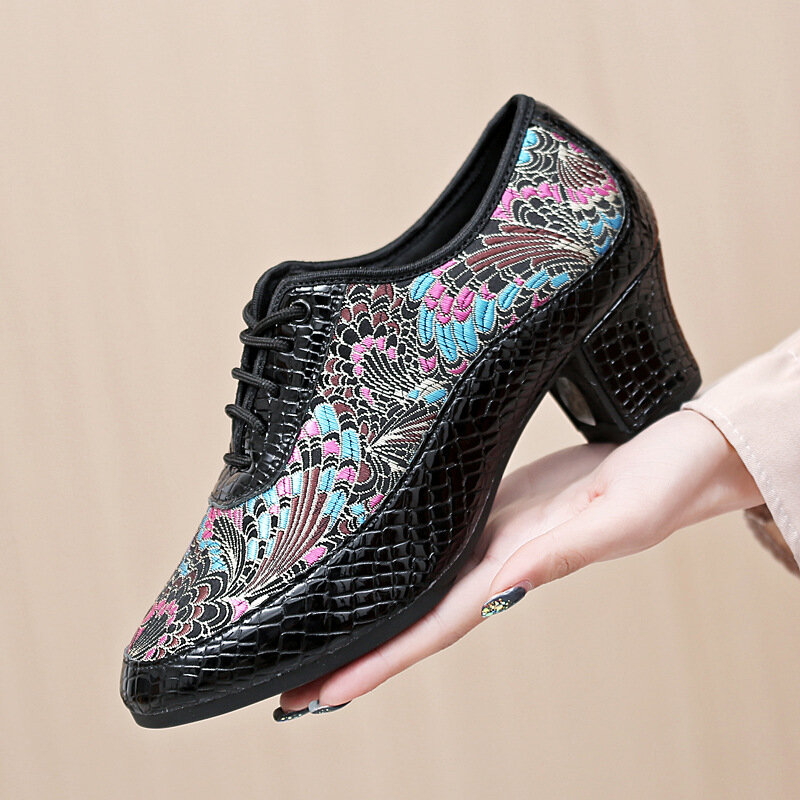 Zapatos de baile Tango/Latino para mujer, zapatos de fondo suave con estampado de leopardo, zapatos de baile de Salsa modernos para niña, tacones de 5cm