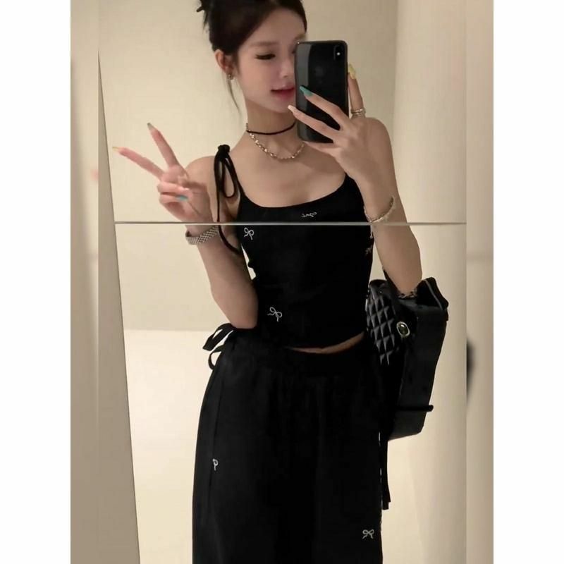 Two-Piece Suit 2024 Summer New High Street Bow Embroidery Loose Casual Cargo Pants Women + Backless Lace Up Sexy Black Camisole