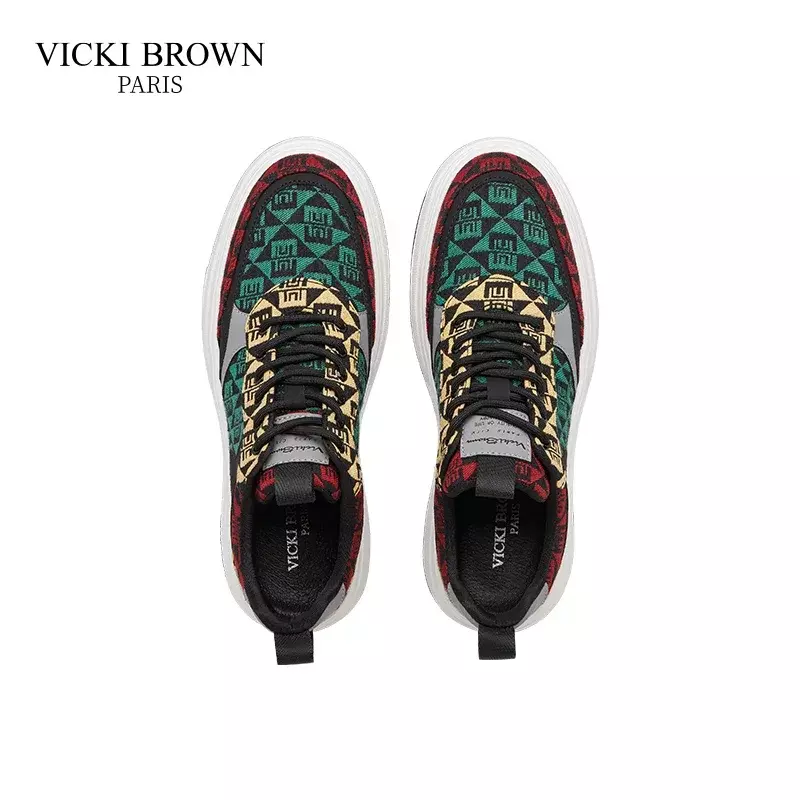 Zapatos deportivos para hombre, con cordones calzado plano empalmados, informal, color marrón, VICKI, nuevo diseño, 2024
