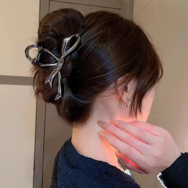 2024 New Fashion Ribbon Bow Hair Claws fermagli per capelli in metallo granchi Shark Ponytail Holder per le donne Barrettes strumenti per lo Styling dei capelli