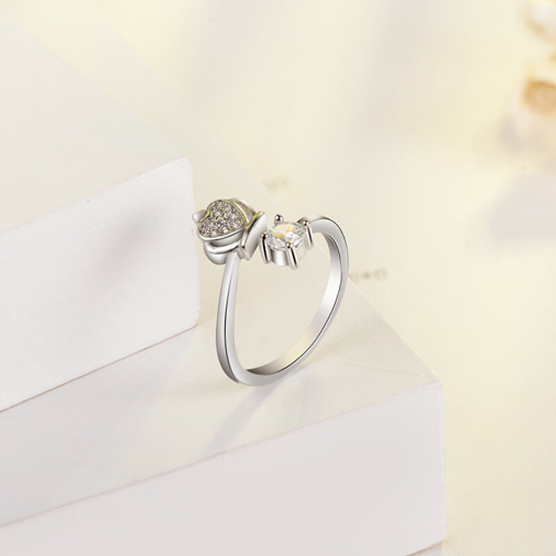 Blueench 925 Sterling srebrna korona cyrkon kreatywny pierścień jest odpowiedni dla kobiet, aby zaproponować romantyczny ślub biżuteria