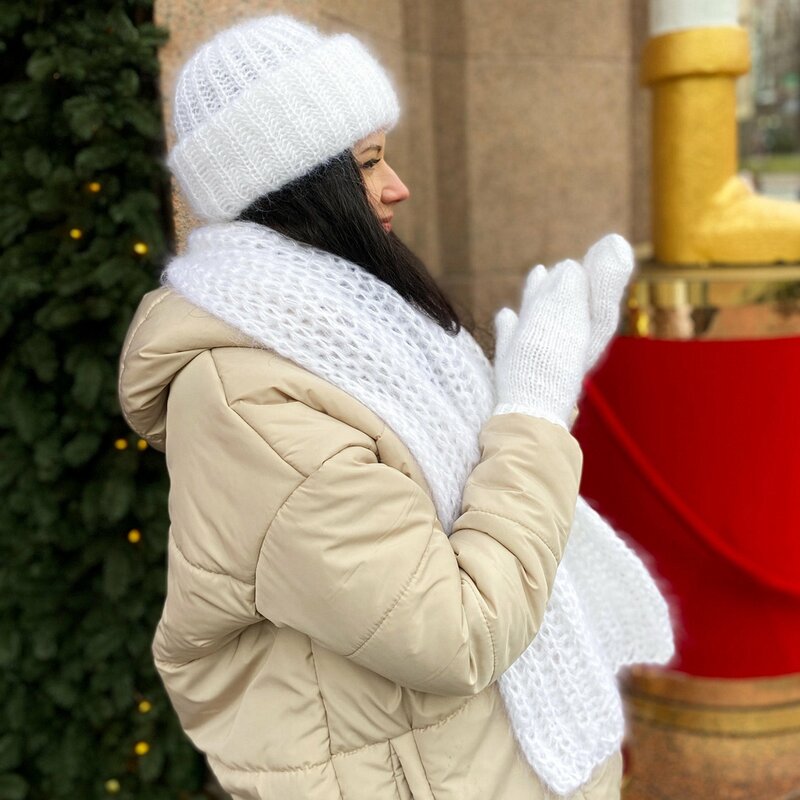 Set di guanti per sciarpa con cappello lavorato a maglia da donna, morbido, caldo, invernale, tinta unita, accessori moda per il freddo