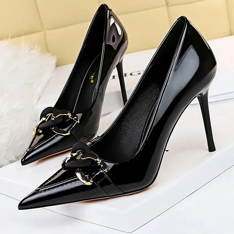 Shoes Fashion Women Pumps Leather High Heels Metal Belt Buckle High Quality Pumps Women Party Shoes Stiletto 2023