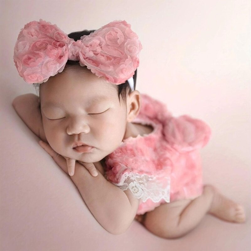 67JC  Newborn Photoshoot Attire Soft & Comfortable Baby Romper with Headband