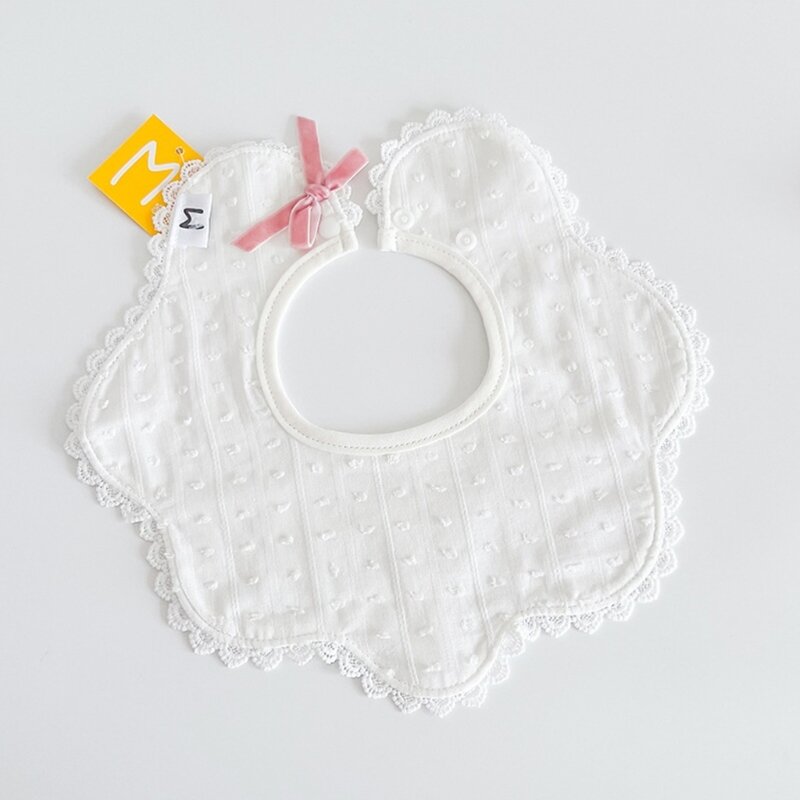 Śliczne bawełniane śliniaczki dla niemowląt haftem i koronkowym brzegiem Miękki szalik na ślinę Stylowe śliniaczki do dla