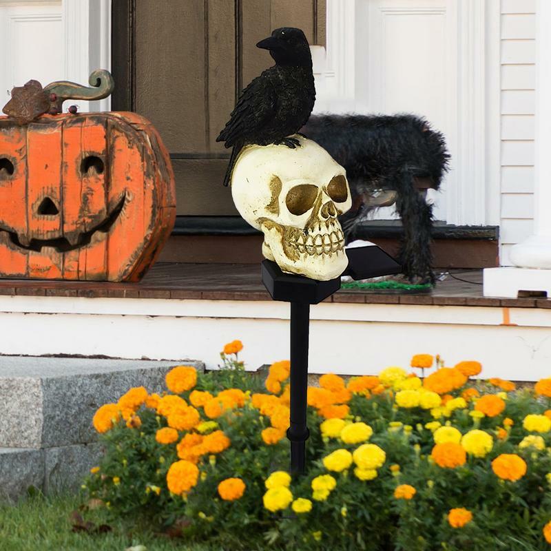 Skull Pathway Lights Outdoor impermeabile Skeleton Garden Lights Skull Light ricarica automatica per decorazioni di Halloween all'aperto