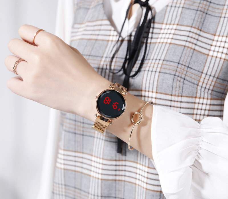 Nowe mody gwiaździste niebo panie oglądać na co dzień okrągłe LED ekran dotykowy magnes zegarek różowe złoto Milanese pasek zegarek studencki