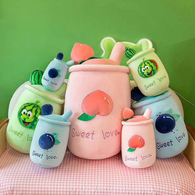 Kreative niedliche Milch tee Tasse Kissen Kawaii Plüsch tier gefüllt Wassermelone Pfirsich Blaubeere Plüsch tier Spielzeug Tee tasse Kinder Geschenke Kissen