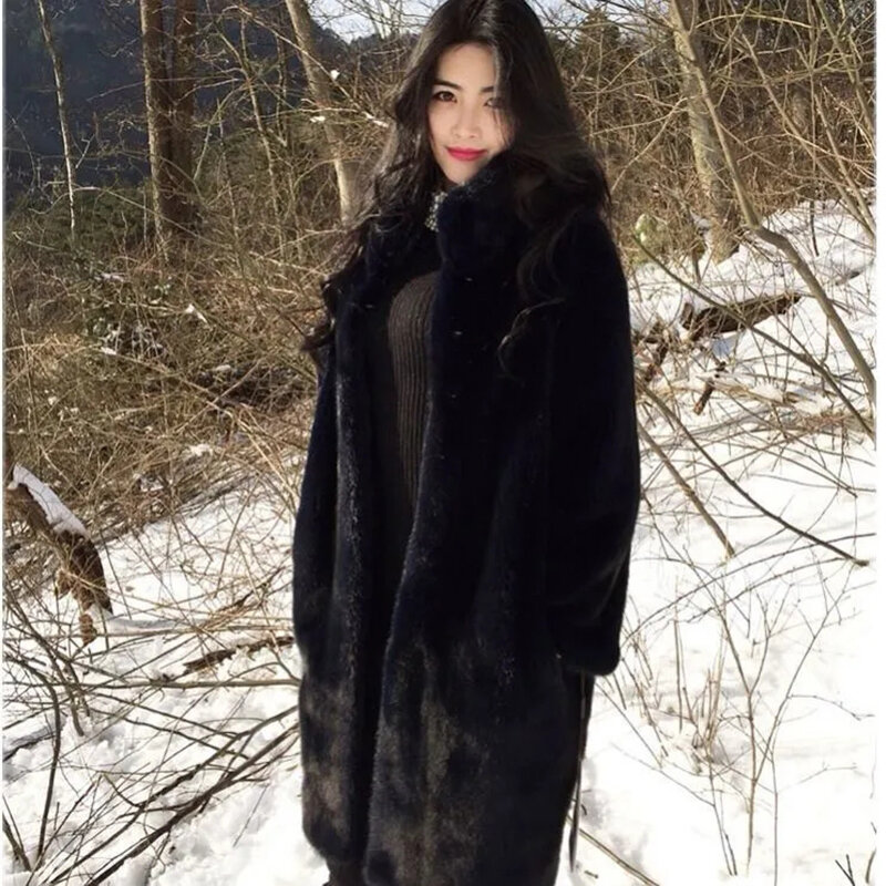 Sztuczne futra damski 2024 zimowy nowy Temperament długie kurtki damski stójka prosta luźna imitacja aksamitne kurtki