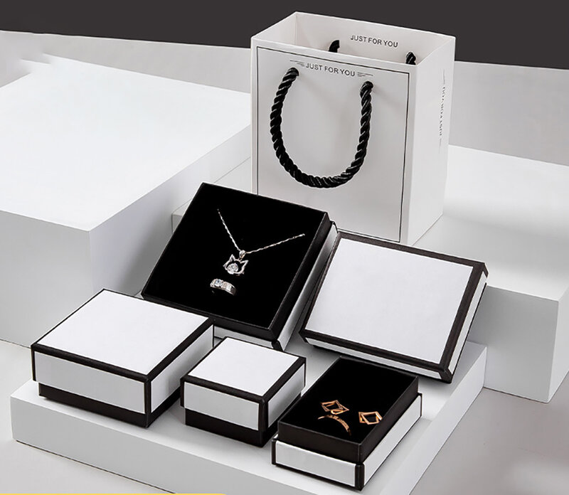 Caja de joyería Ins, organizador de regalo, almacenamiento de anillos, pendientes, pulsera, collar, embalaje de papel blanco y negro, nuevo