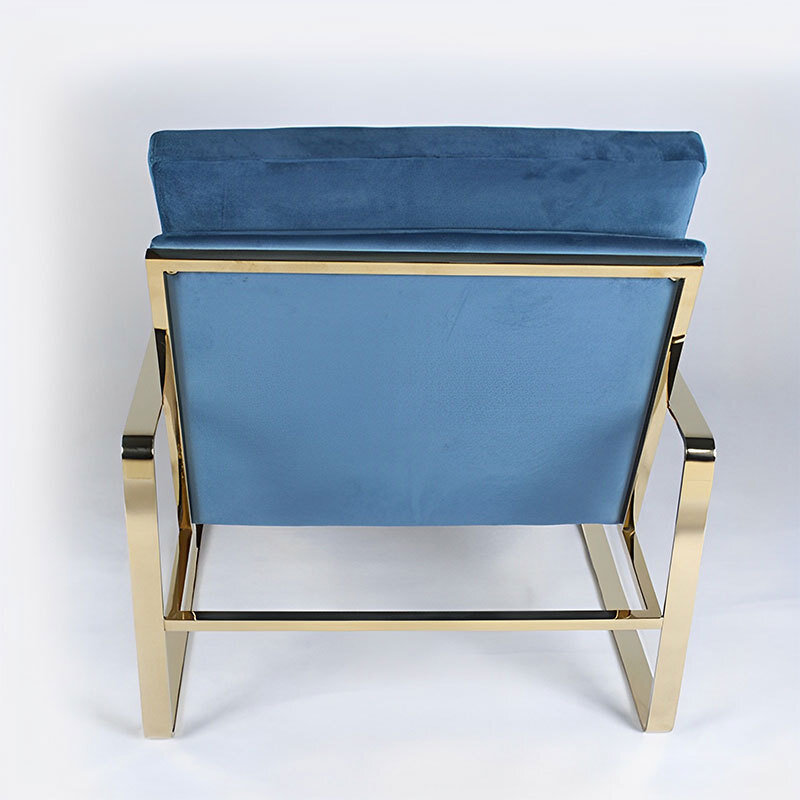 Sofá individual minimalista moderno, sillón de salón ligero de lujo de acero inoxidable con reposabrazos, asiento de tres personas de tela y cuero para sala de estar