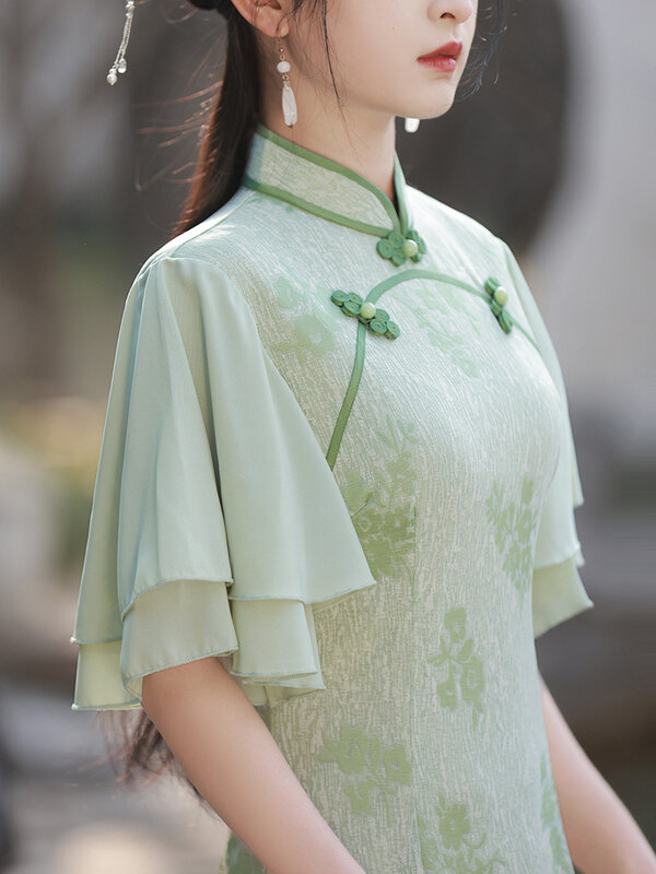 FZSLCYIYI Green Elegant Mandarin Collar Flare Sleeve Jacquard Qipao Chinese Handmade Buttons Lace Cheongsam Women Dresses