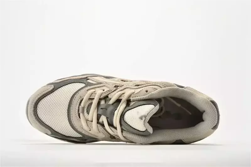 Running shoes