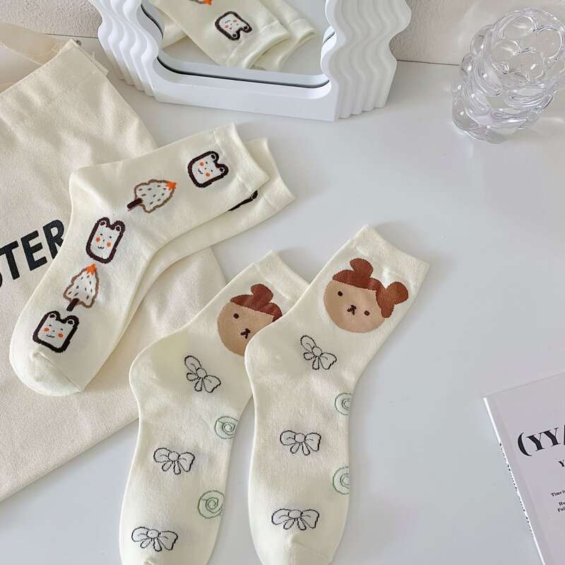 Новые персонализированные белые носки с мультяшным граффити детские носки средней длины Instagram тонкие Японские Женские хлопковые носки