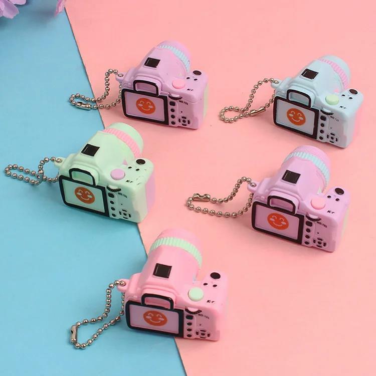 1 Stück kreative Kamera Spielzeug Kamera Charme Schlüssel bund mit Blitzlicht Sound effekt neue Mode Kamera Mini Spielzeug Geschenk für Kinder