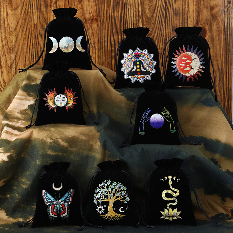 Bolsa de terciopelo para cartas de Tarot, bolsa de almacenamiento de 13x18cm, de colores, de runas, constelaciones, bruja, adivinación, fase lunar, bolsa de Tarots, bolsas de dados de joyería