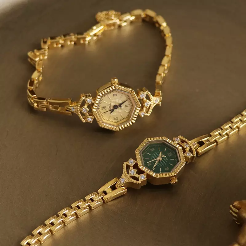 Correa de Latón chapado en oro de 18K para mujer, reloj de pulsera de alta calidad con diamantes de imitación dorados de lujo, estilo británico Retro, 2024