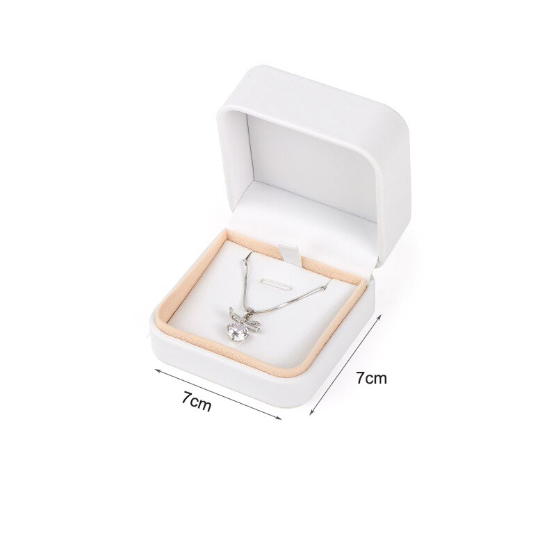 Scatola di immagazzinaggio di gioielli in PU per proposta collana di nozze scatola di anelli di orecchini Display confezione regalo accessorio di gioielli di moda all'ingrosso