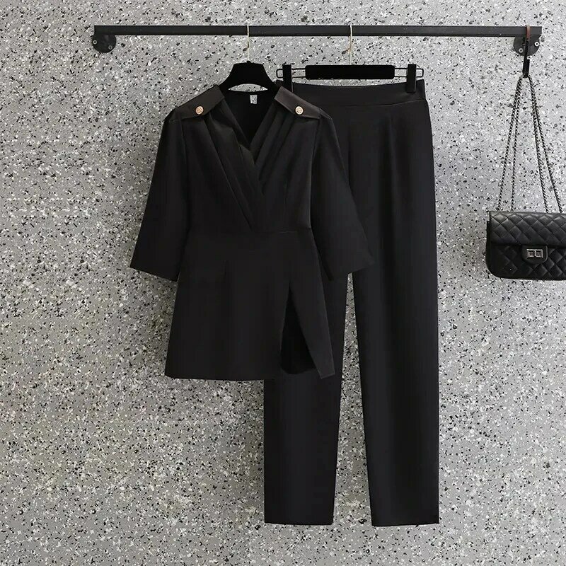 Женский элегантный костюм из двух предметов, элегантный топ средней длины с V-образным вырезом и повседневные брюки, лето 2024