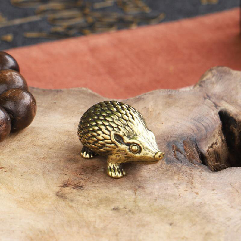 Pequeno Cobre Hedgehog Ornamentos, Latão Sólido, Escultura Animal Antigo, Artesanato Mesa, Tea Table Decoração, Home Decor