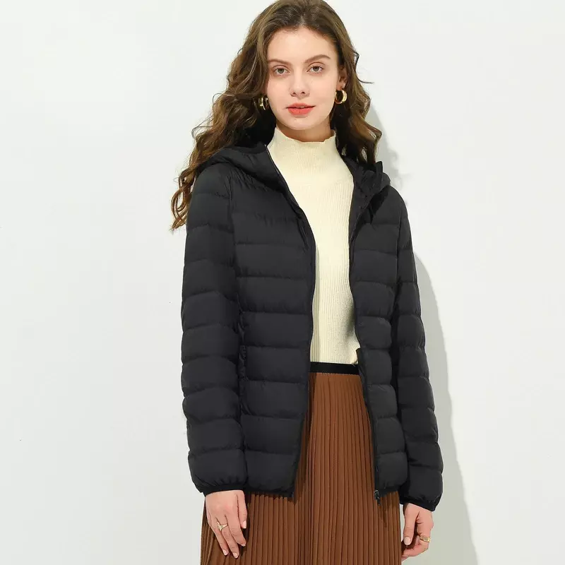 Piumino corto ultraleggero ripiegabile con cappuccio da donna piumino con Zip a maniche lunghe piumino leggero cappotto invernale