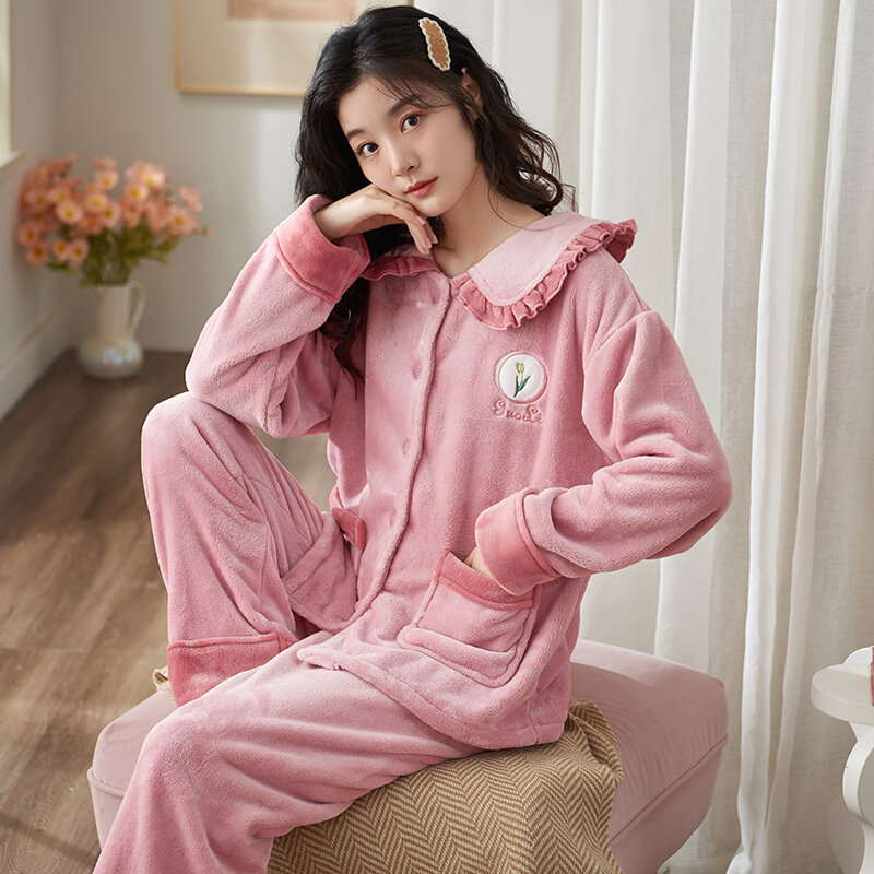 Новейший Зимний Теплый Женский пижамный комплект, фланелевая одежда для сна, ночное белье с длинным рукавом и отложным воротником
